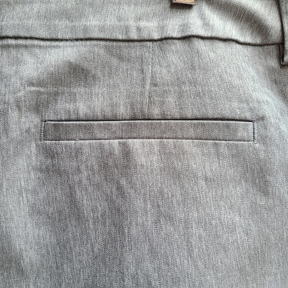Lee Relaxed Fit Straight Leg Mid-rise Pant, Size 18 - Picture 8 of 10